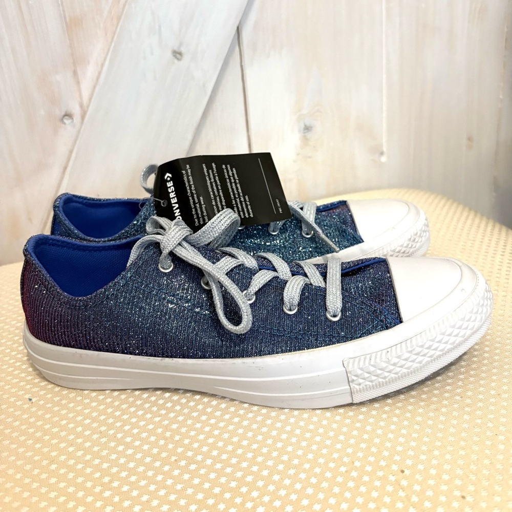 NWT Converse Chuck Taylor All Star Starware Women's Sneaker